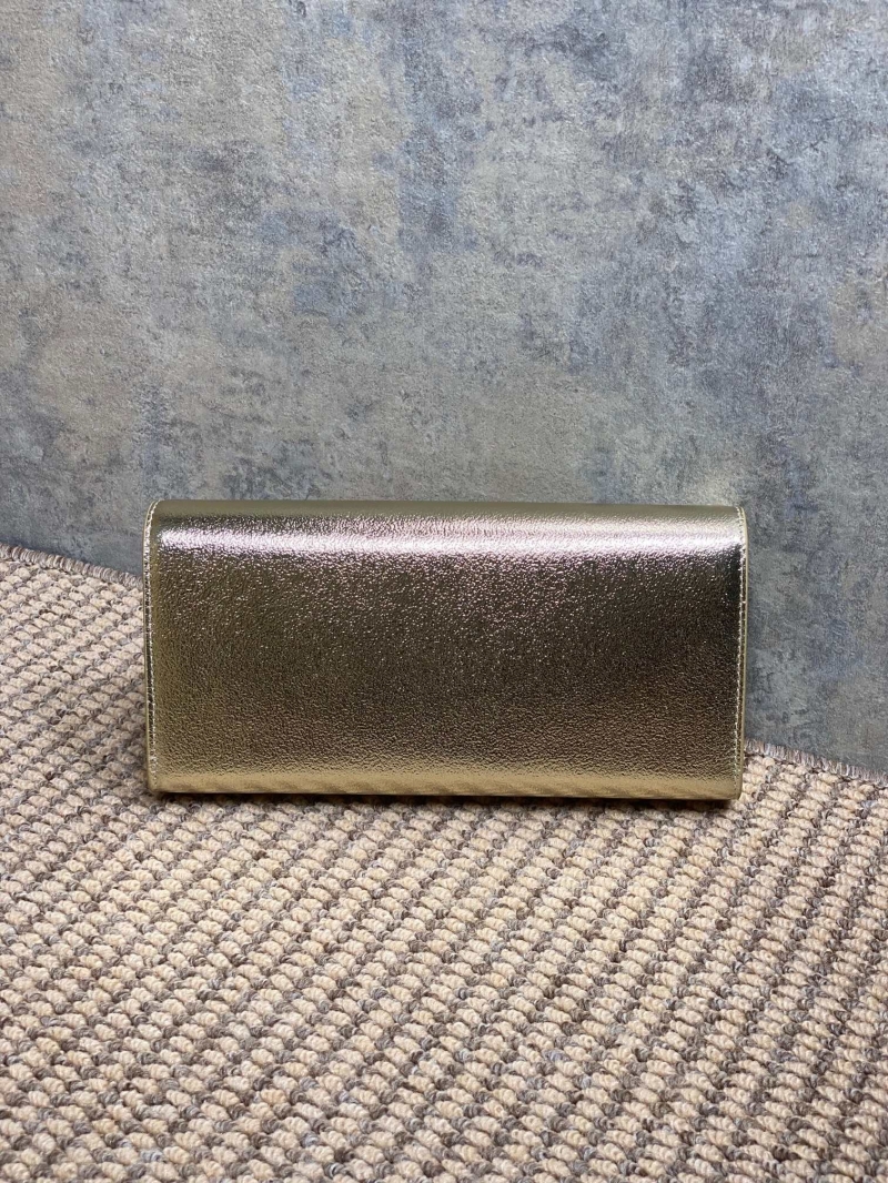 Y51 clutch bags